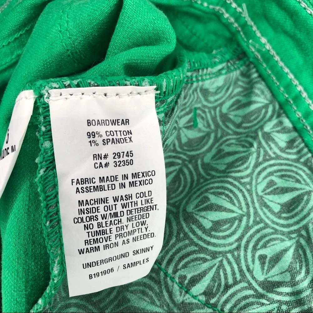 Volcom Kelly Green Straight Leg Jeans Size Junior 5 - Picture 7 of 7
